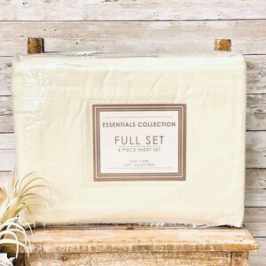 NWT Vintage Essentials Collection Full Sz Ivory  4 Pc Soft microfiber Sheet Set